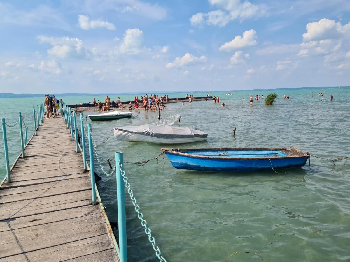Eda Beach Apartman Siofok Exterior photo